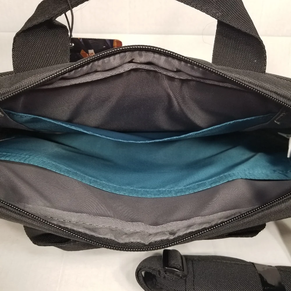 New! Case Logic 3203986 Advantage 14 Black Tablet Laptop Shoulder Messenger Bag